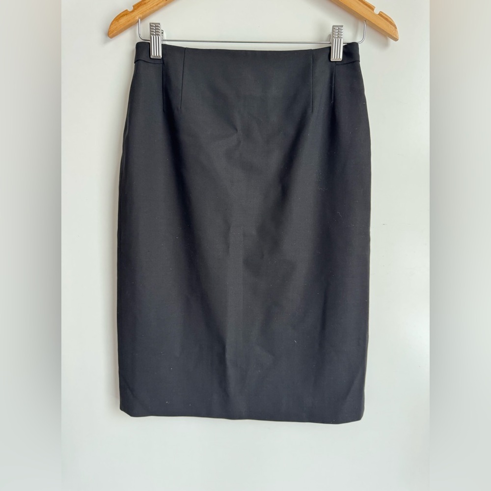 MM LaFleur Women Size 4 Black Pencil Skirt‎ Staple Midi Officecore Business Wool